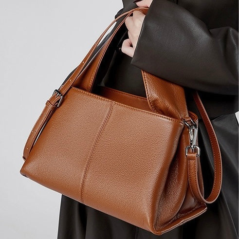 Vintage Elegance: Women's Genuine Leather Top-Grain Shoulder Bag