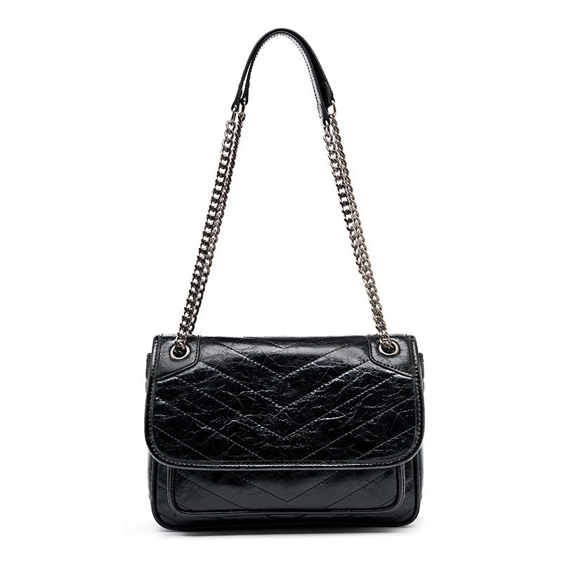 Chic Genuine Leather Chain Detail Large Capacity Messenger Bag