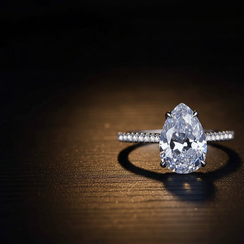 Lucente Aurora – 925 Sterling Silver CZ Ring Velanci