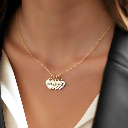 Multi-Heart Name Necklace Giulia - Personalised Connection With Up To 8 Engraved Hearts