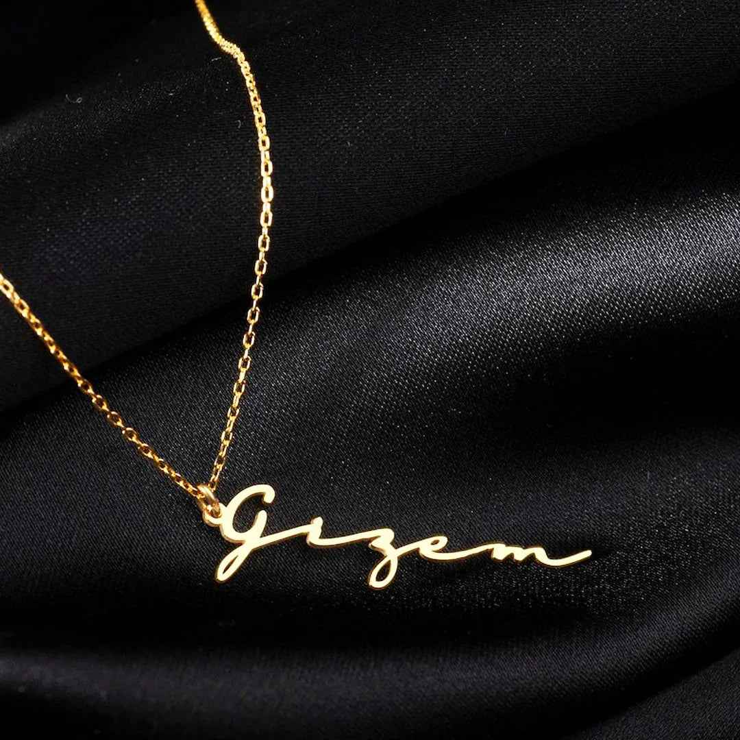 Rinascita Necklace Giulia - Custom Script Name Pendant, Stainless Steel, Adjustable Chain Rebooters