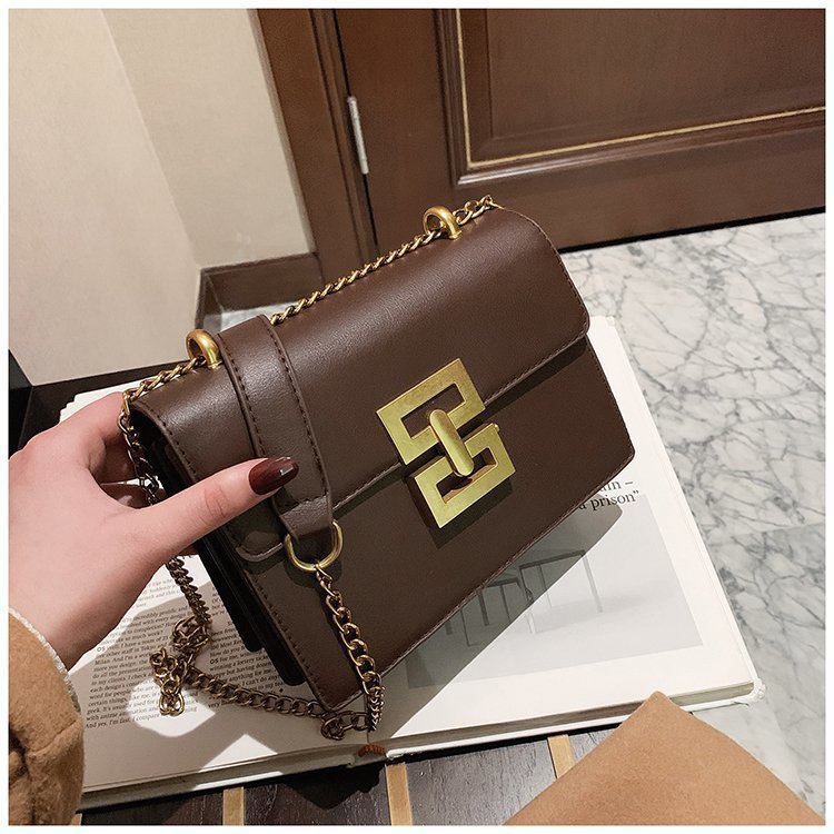 Aria Luxe Shoulder Bag