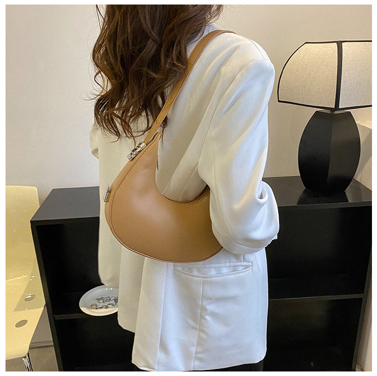 Lucia Luxe Leather Shoulder Bag