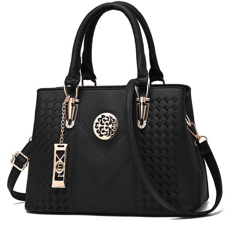 Isabella Ray Luxe Leather Shoulder Bag