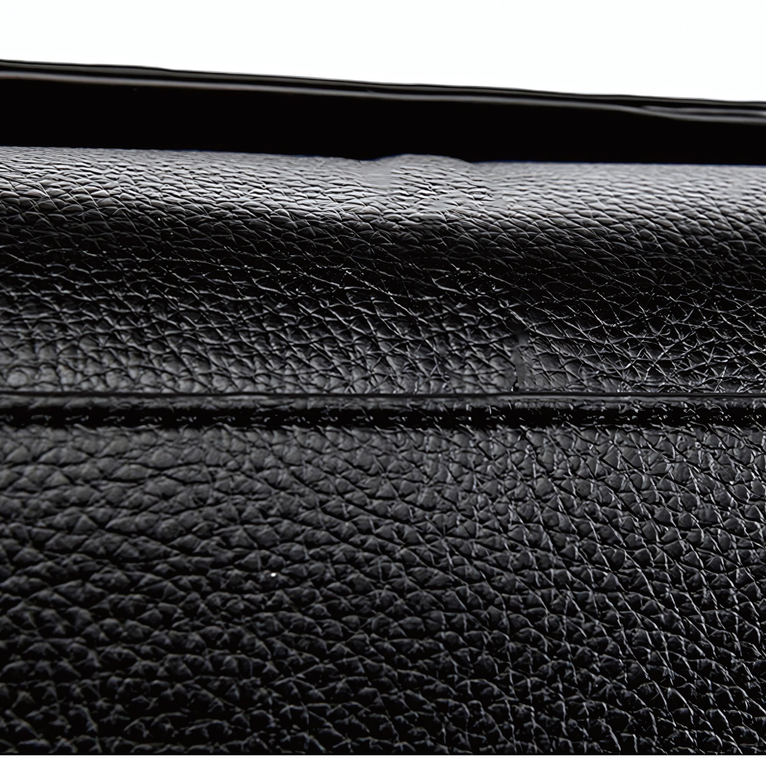 Velanci Ilaria Leather Handbag: Timeless Elegance for Every Occasion