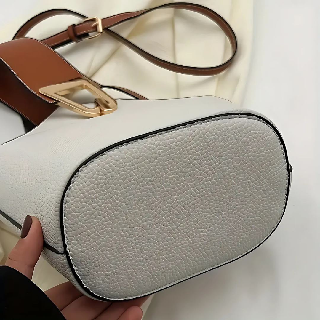 Velanci Marca Luxurious Handbag: A Timeless Elegance