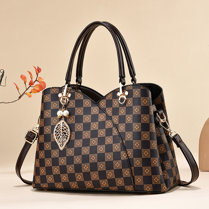 Velanci Katherine Leather Handbag: Sophistication Redefined