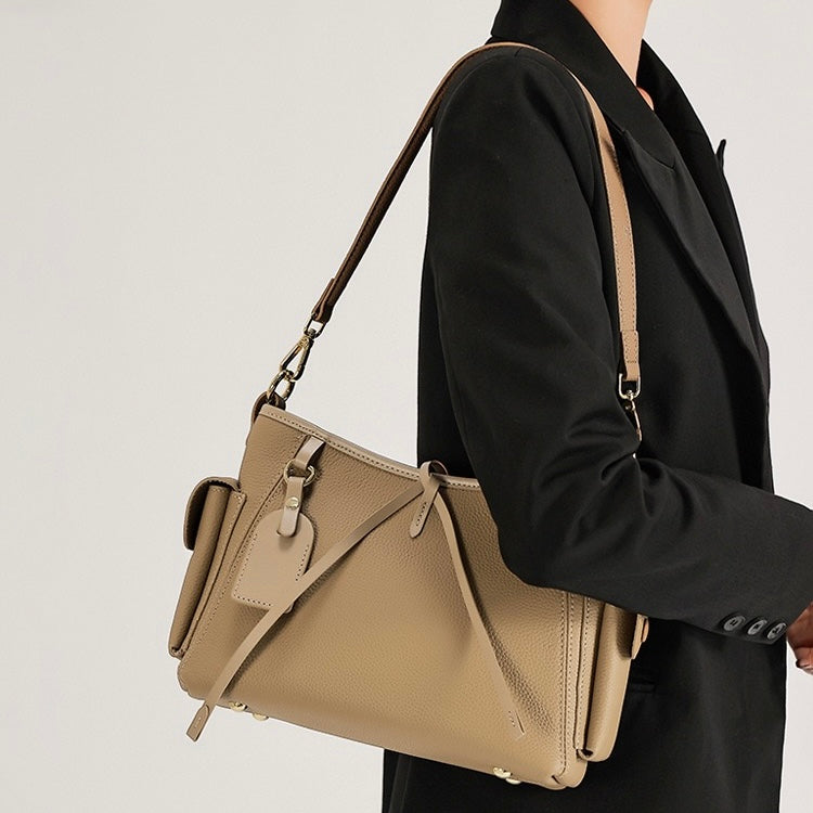 Elevate Your Style: Women's Genuine Leather Chic Crossbody Bag