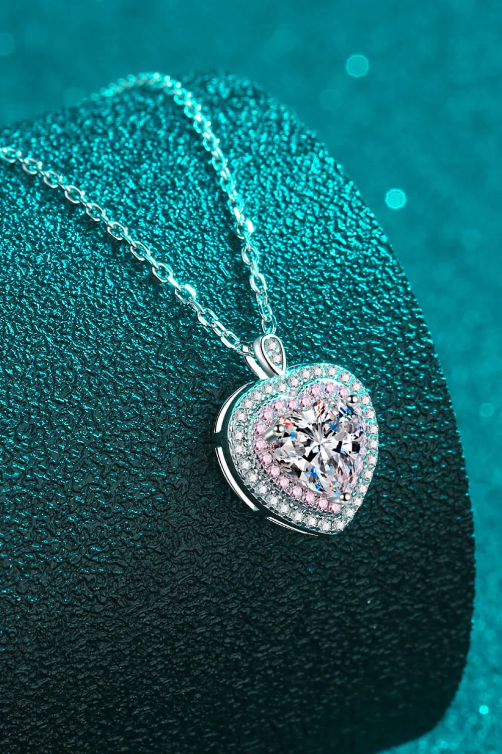 Sterling Silver 1ct Moissanite Heart Pendant Necklace - Halo Velanci