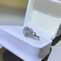 Ring Aurelia - Coastal Sparkle 1ct Moissanite Silver Women's Ring Velanci