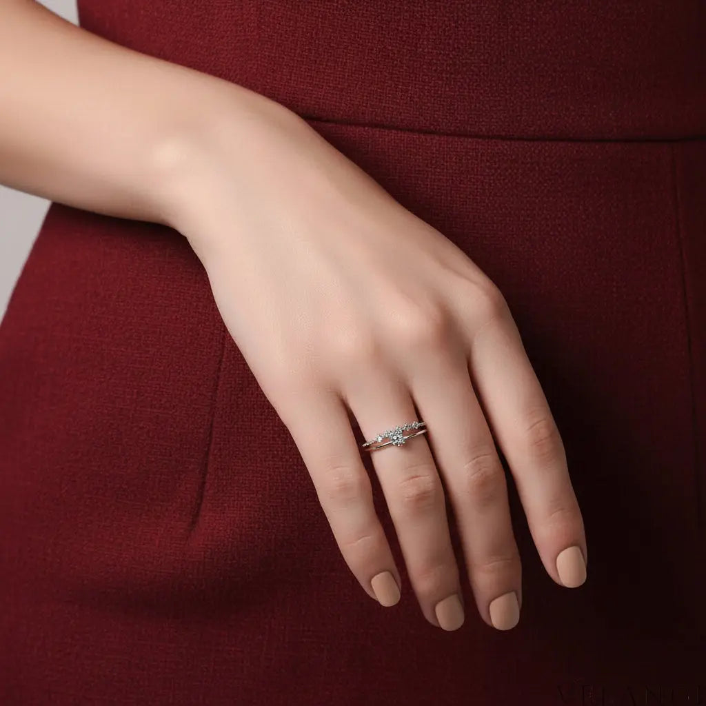 Moissanite Sterling Silver Ring Set Isabella - Minimal Shine Velanci