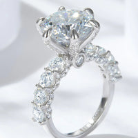 3-Carat Moissanite Ring Giulia - Coastal Sparkle Everyday Women's Ring Velanci