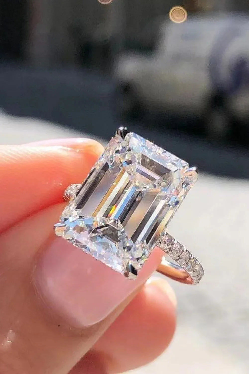 Moissanite Ring Isabella - Emerald-Cut Ocean Shine Women's Ring Velanci