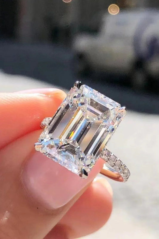 Moissanite Ring Isabella - Emerald-Cut Ocean Shine Women's Ring Velanci