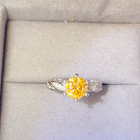 Elegant 2 Carat Moissanite Ring Giulia - Classic Glow Women's Ring Velanci