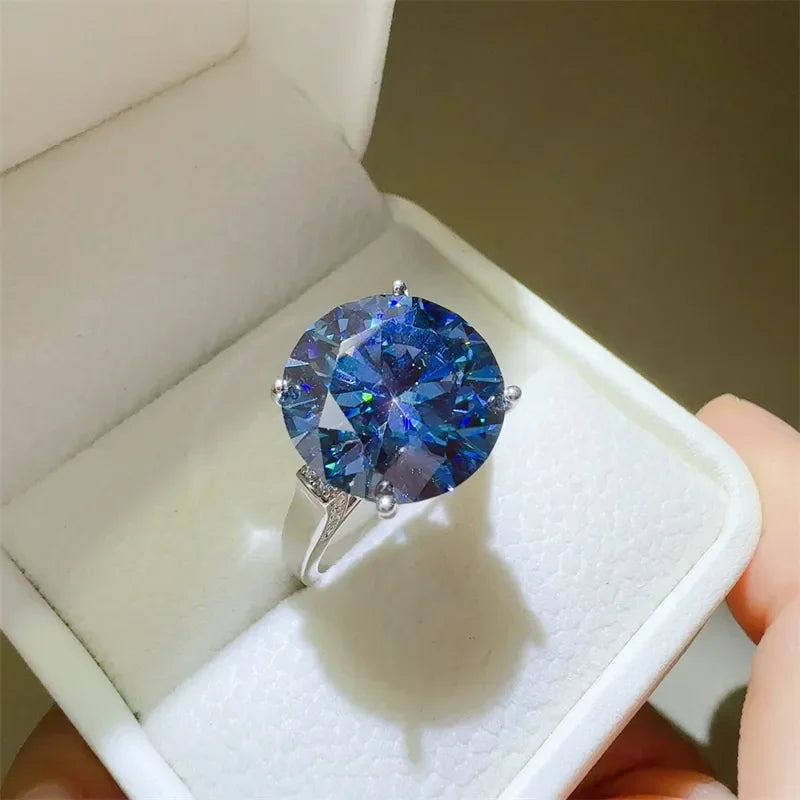 Ring Alessia - 10ct Silver Moissanite Coastal Shine Women's Ring Velanci
