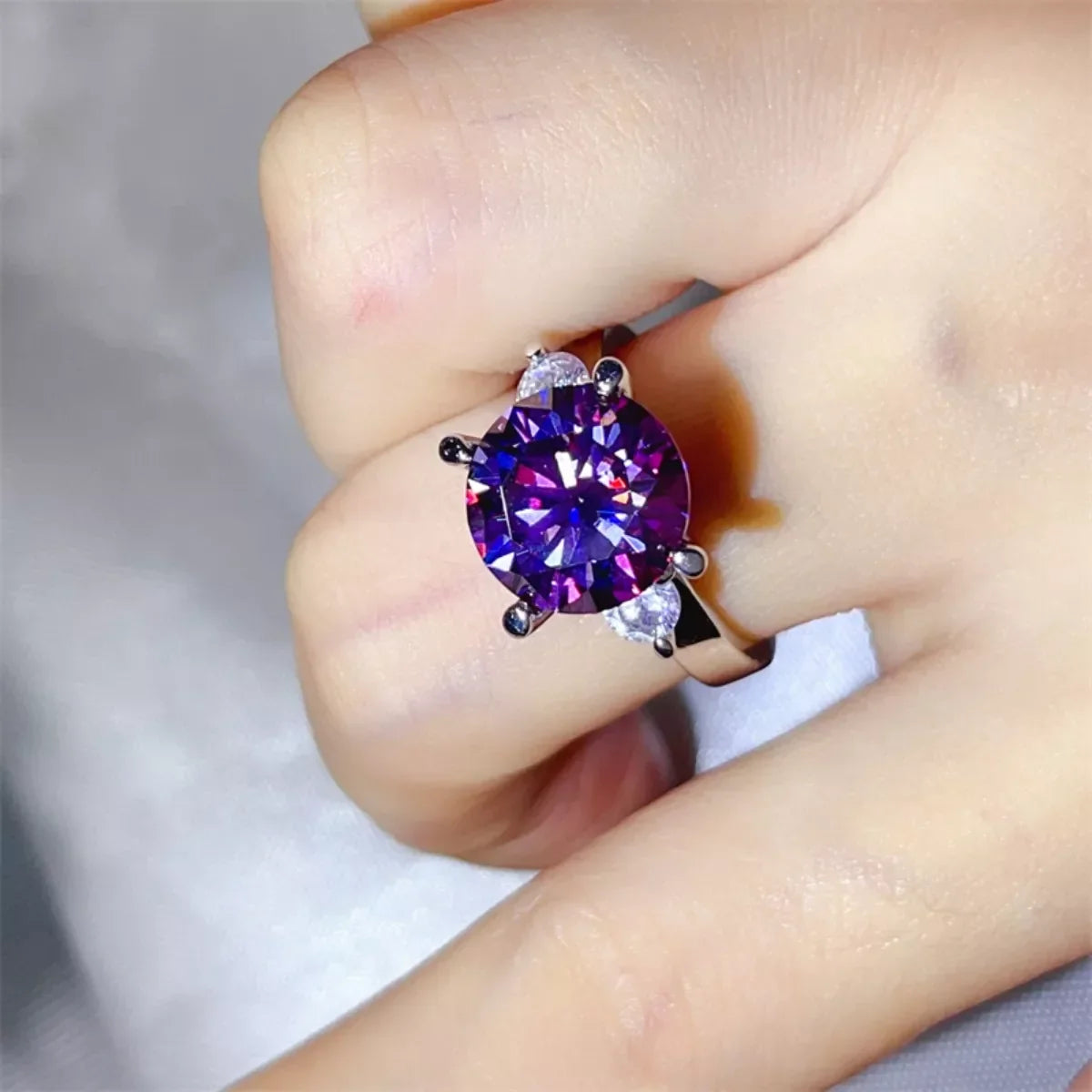 Ring Giulia - 5 Carat Purple Moissanite Sterling Silver Women's Ring Velanci