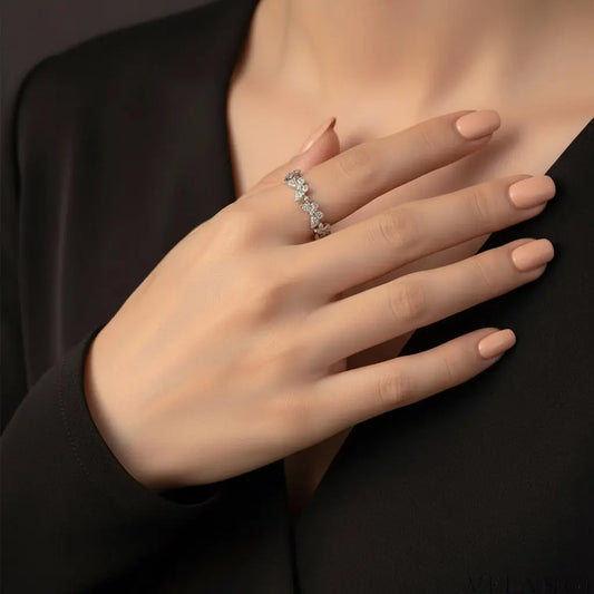 Sterling Butterfly Open Ring Alessia - Zircon Accent Shine Velanci