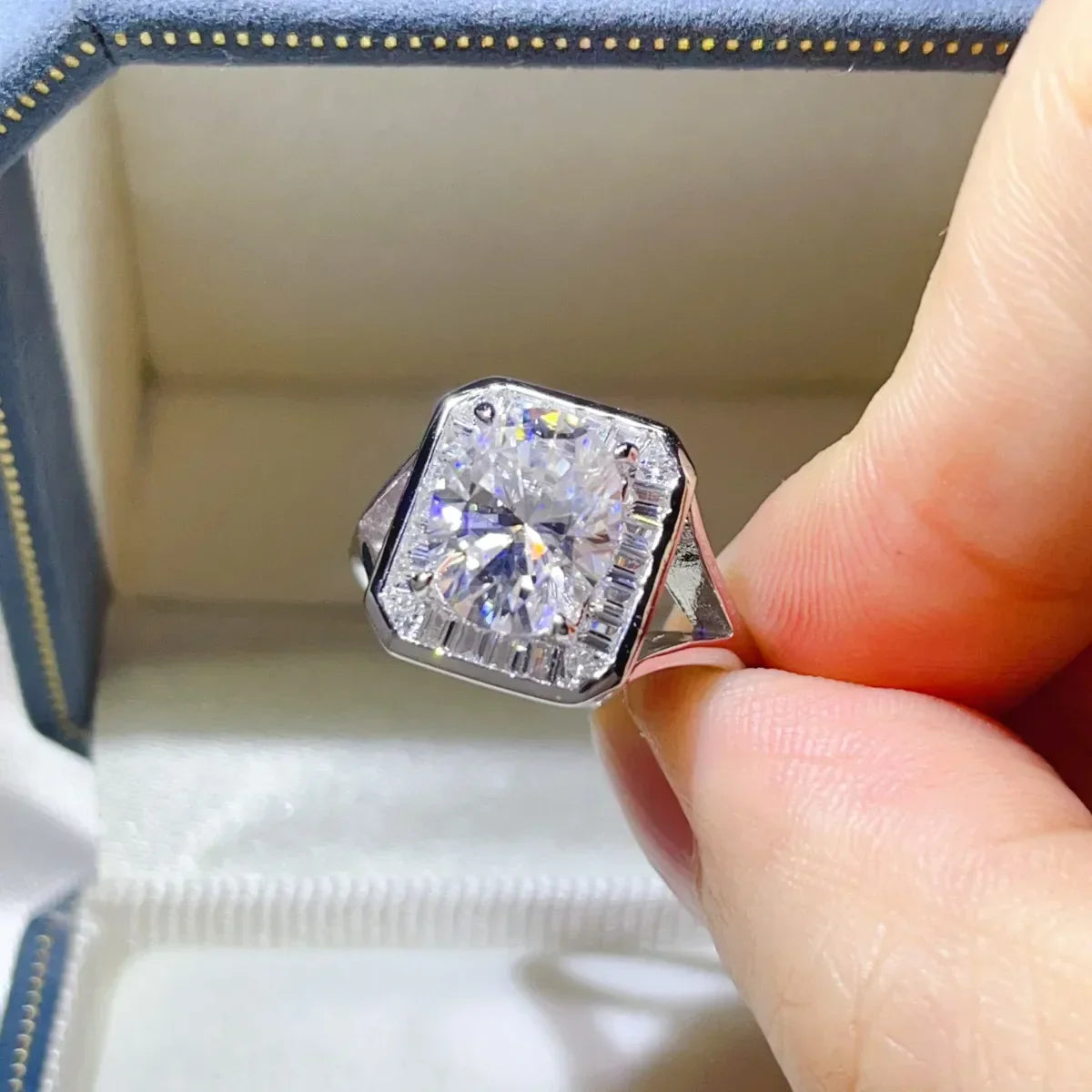 Engagement Ring Giulia - 3 Carat Starglow Moissanite Square Women's Ring Velanci