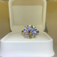 Ring Lucia - 10ct Moissanite Sterling Silver Brilliance Women's Ring Velanci