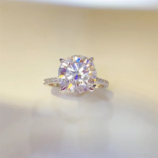 5 Carat Moissanite Ring Valentina - Brilliant Sparkle Women's Ring Velanci
