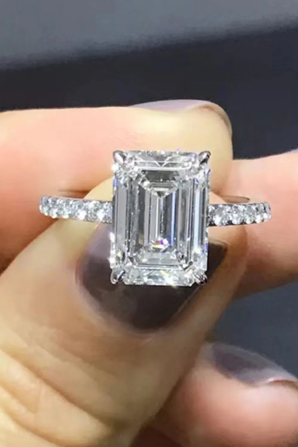 Moissanite Ring Isabella - Emerald-Cut Ocean Shine Women's Ring Velanci