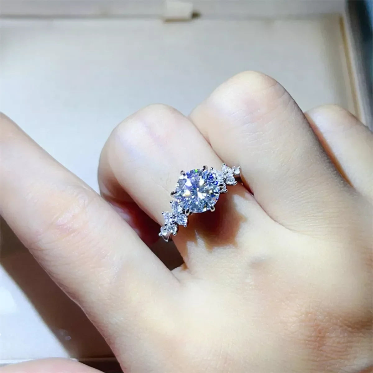 Ring Giada - 3ct Moissanite, Platinum-Plated Sterling Silver Women's Ring Velanci