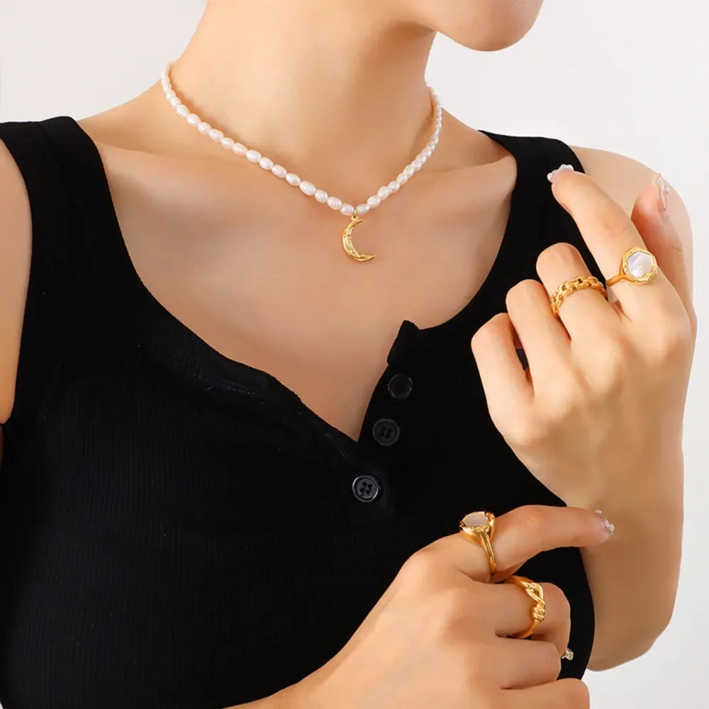 Freshwater Pearl Moon Pendant Necklace - Moon Charm Velanci