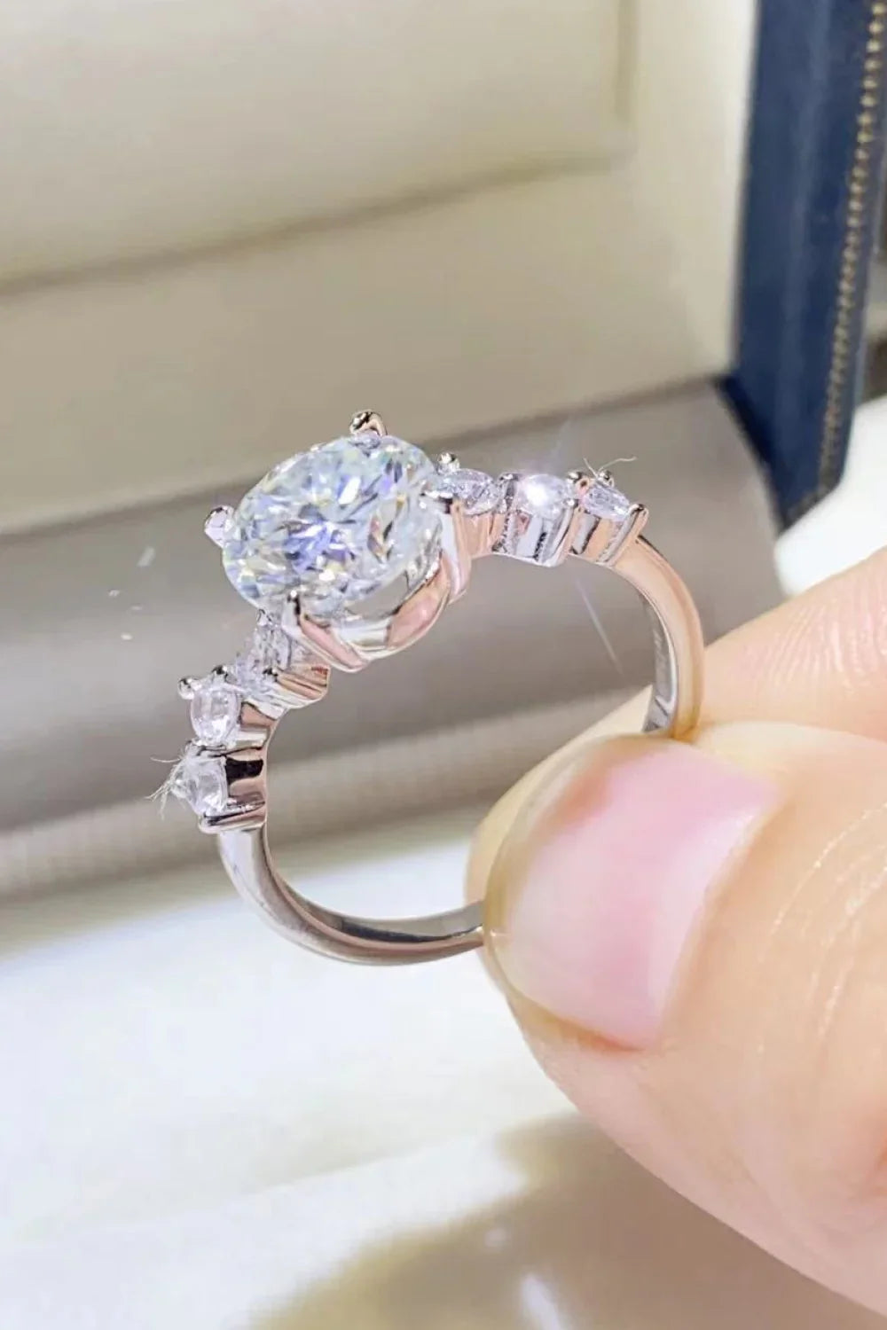 Ring Giulia - 2ct Moissanite Platinum-Plated Sterling Silver Women's Ring Velanci
