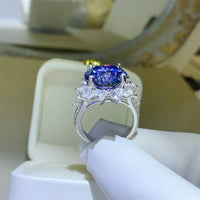Ring Bianca - 10 Carat Moissanite Sterling Silver Halo Women's Ring Velanci
