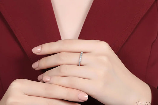 Ring Giulia - Sterling Silver Moissanite Half-Eternity Shine Velanci