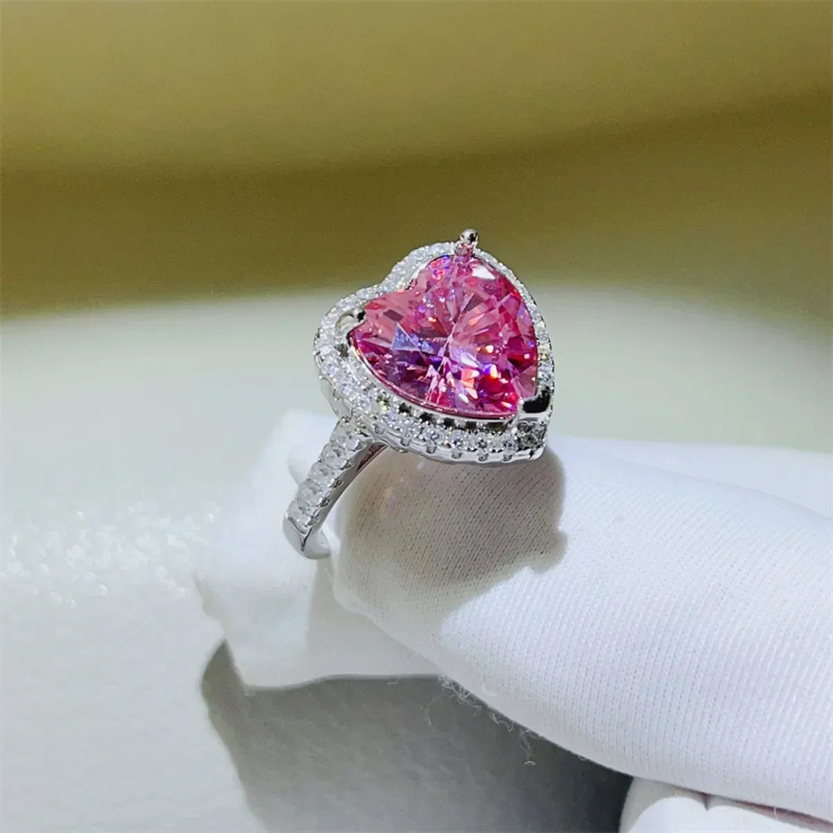 Ring Alessia - 5ct Moissanite Heart Halo Silver Plated Women's Ring Velanci