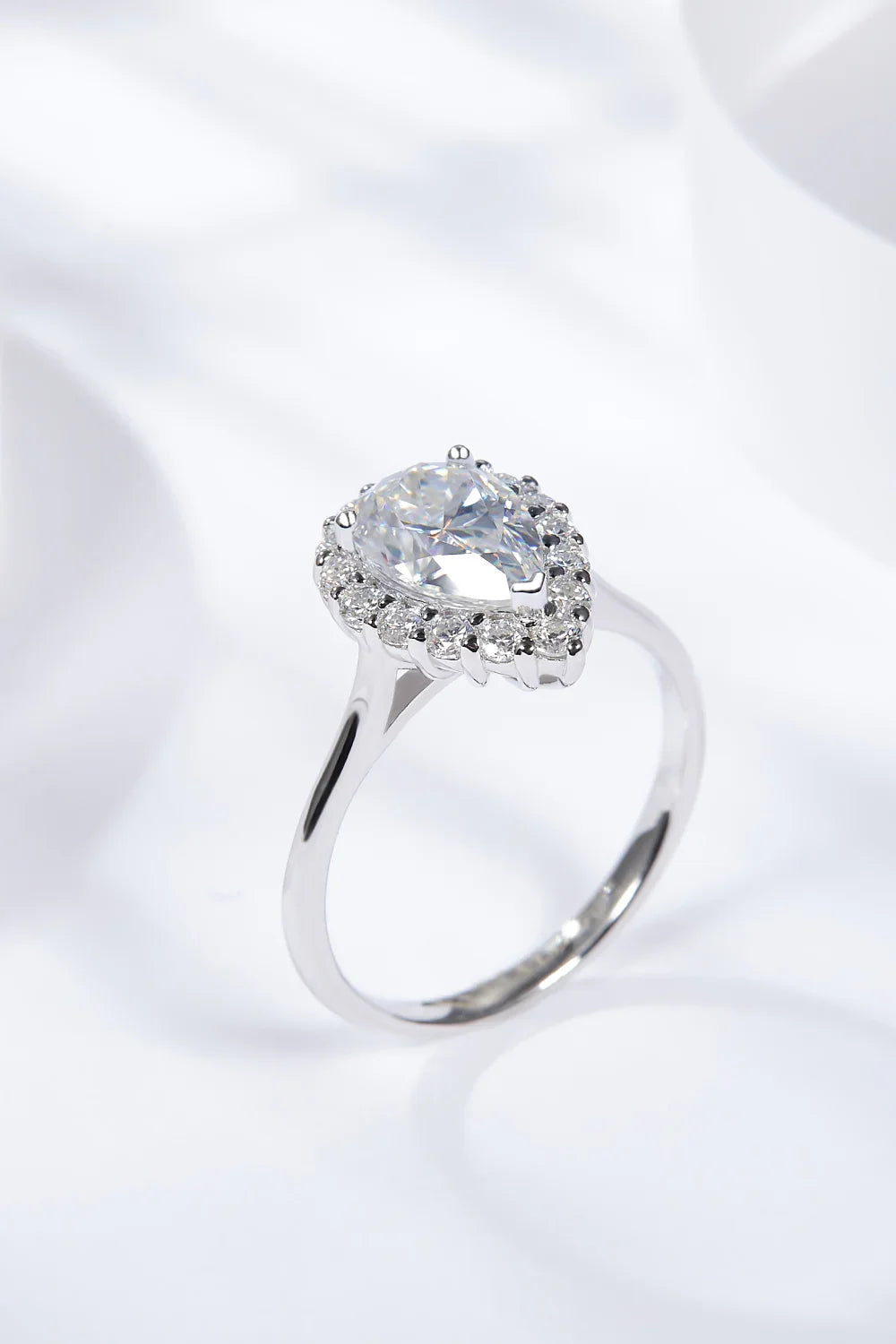 1.5 Carat Moissanite Teardrop Ring Giulia - Halo Sparkle Women's Ring Velanci