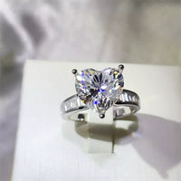 5 Carat Moissanite Heart Ring Isabella - Platinum-Plated Women's Ring Velanci