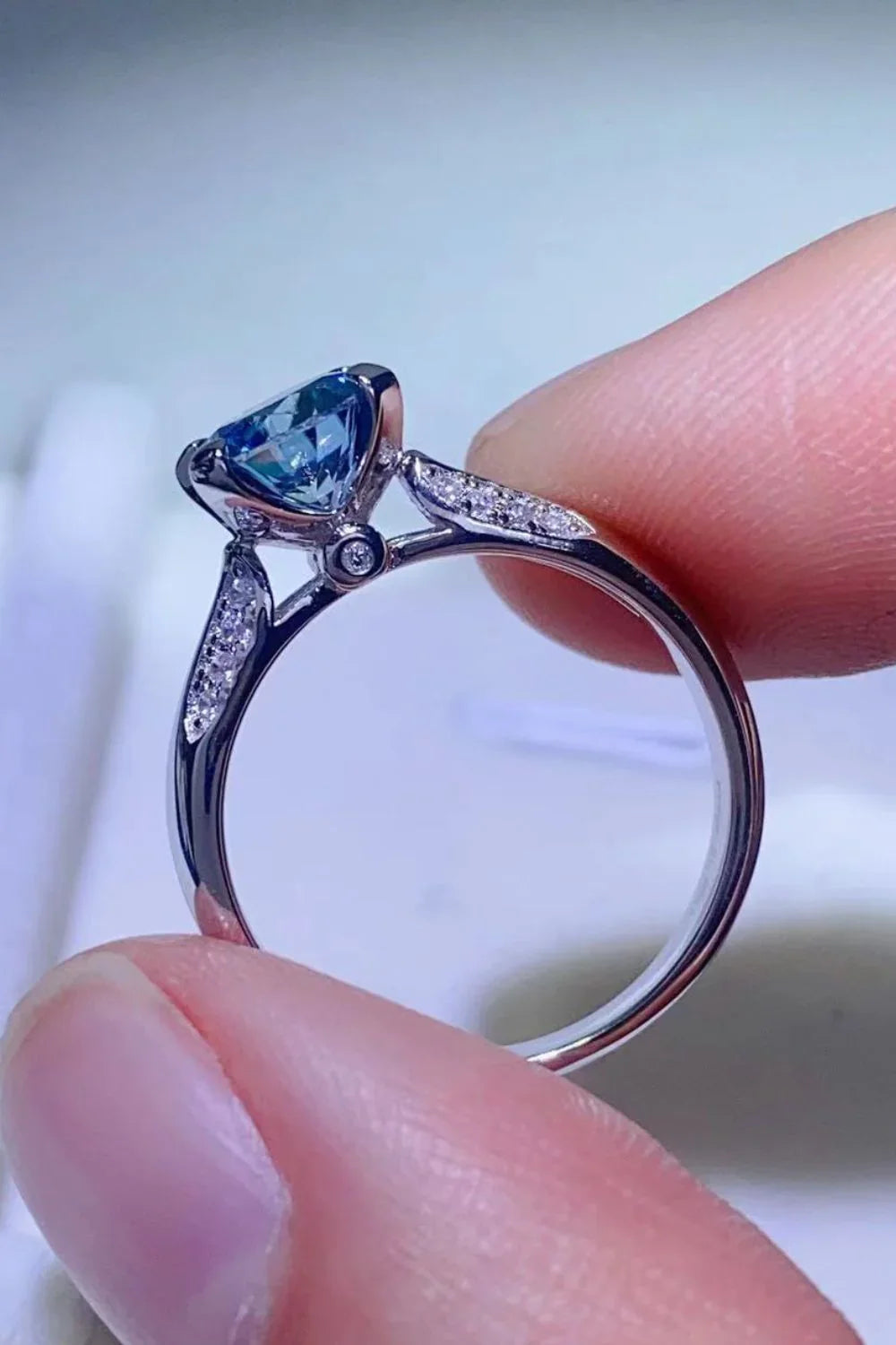 Moissanite Ring Giada - 1ct, Sterling Silver, 4-Prong Women's Ring Velanci
