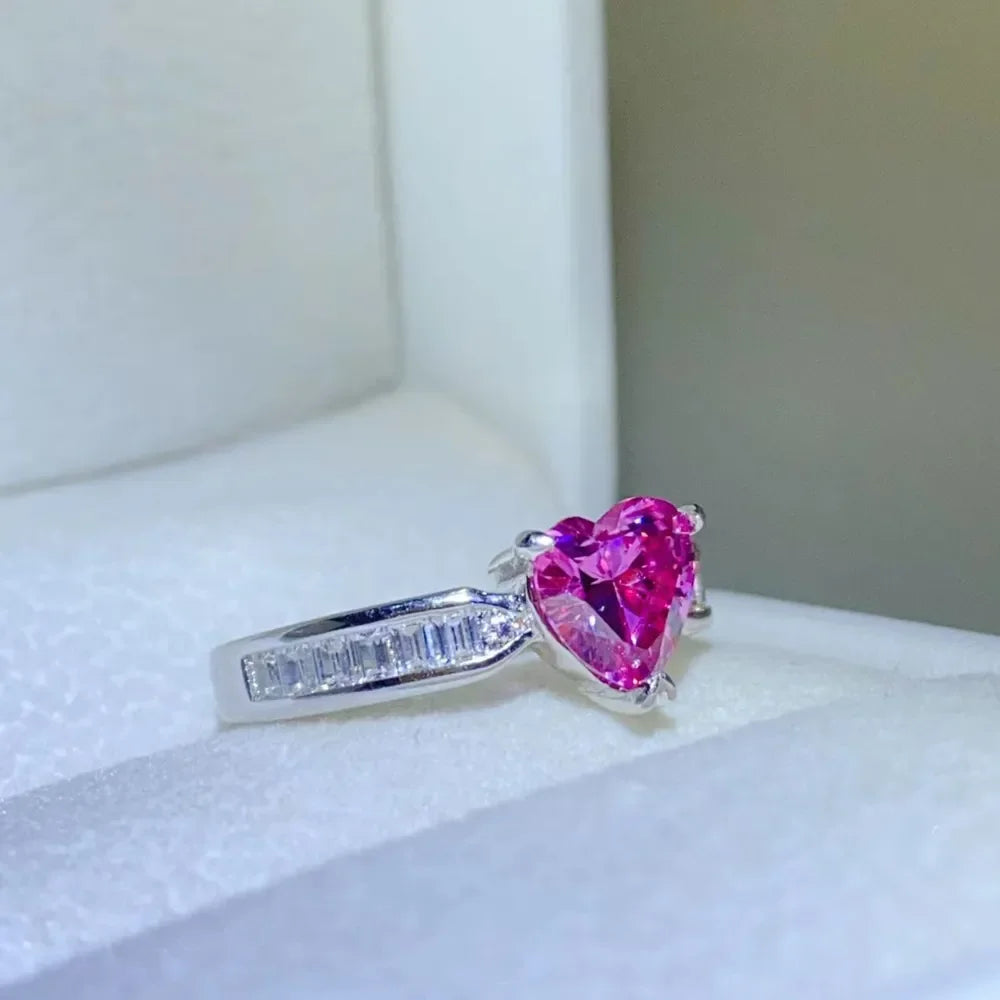 Ring Chiara - 1 Carat Moissanite Sterling Silver Sparkle Women's Ring Velanci