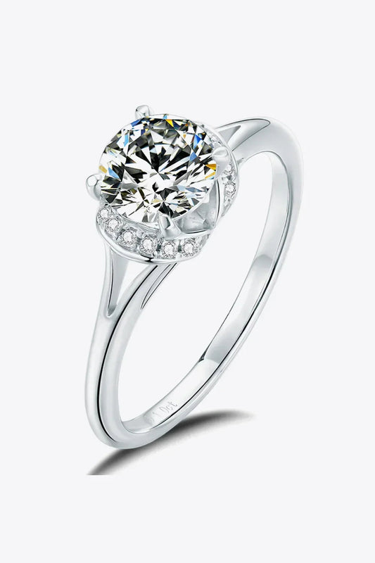 Ring Giulia - 1 Carat Moissanite, Split Shank, Silver Women's Ring Velanci