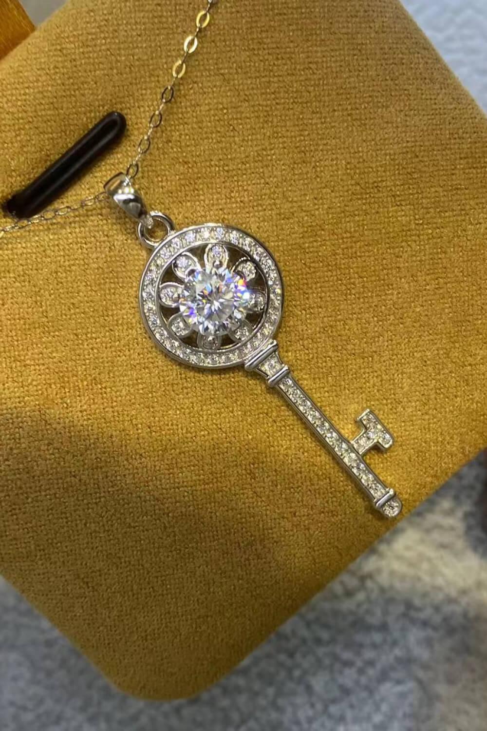 Key Pendant Necklace - 1 Carat Moissanite Platinum-Plated Velanci