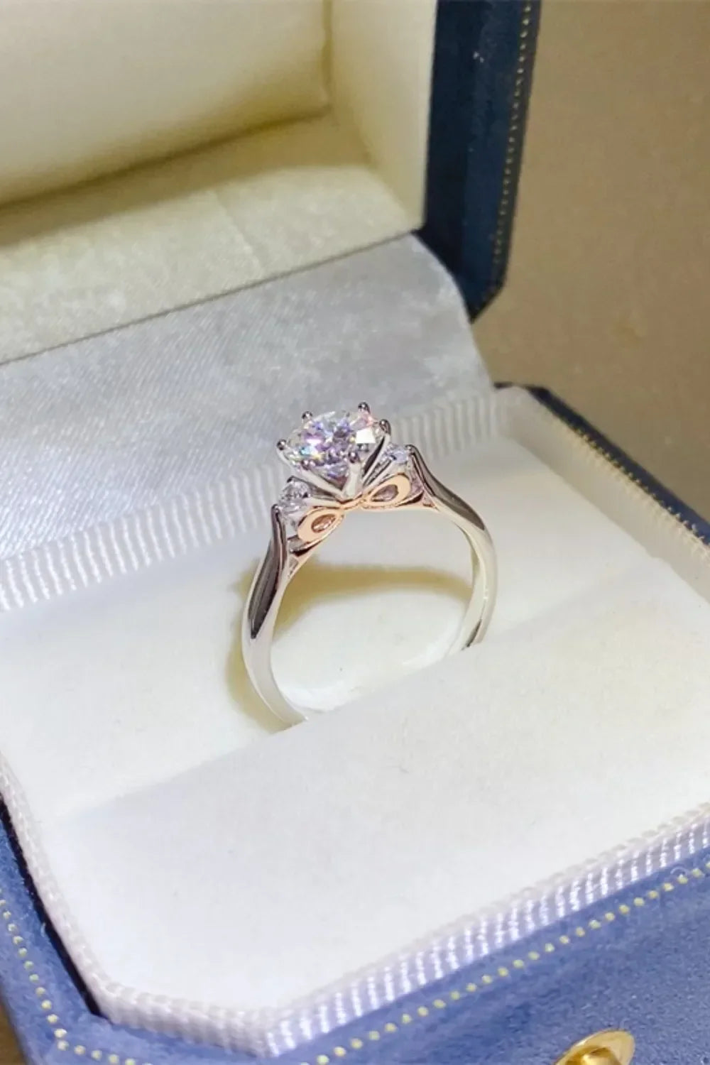 2 Carat Moissanite Sterling Silver Ring Aurelia - SeaGlow Women's Ring Velanci