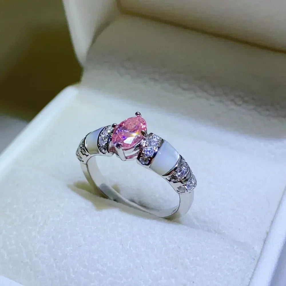 Ring Alessia - 1 Carat Moissanite Sterling Silver Ring Women's Ring Velanci