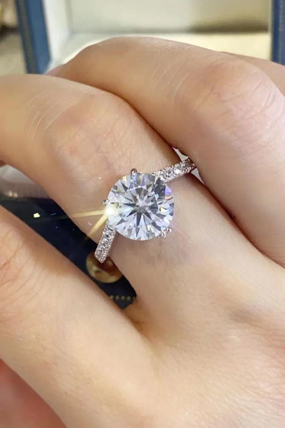 Ring Sofia - Minimalist 3 Carat Moissanite Sterling Silver Women's Ring Velanci