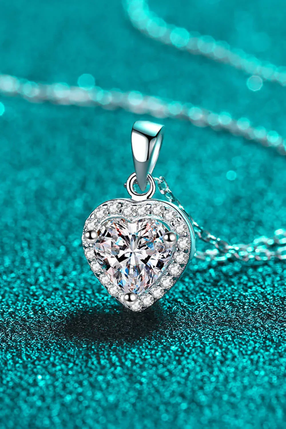 Heart Necklace - Sterling Silver 1 Carat Moissanite Halo Velanci