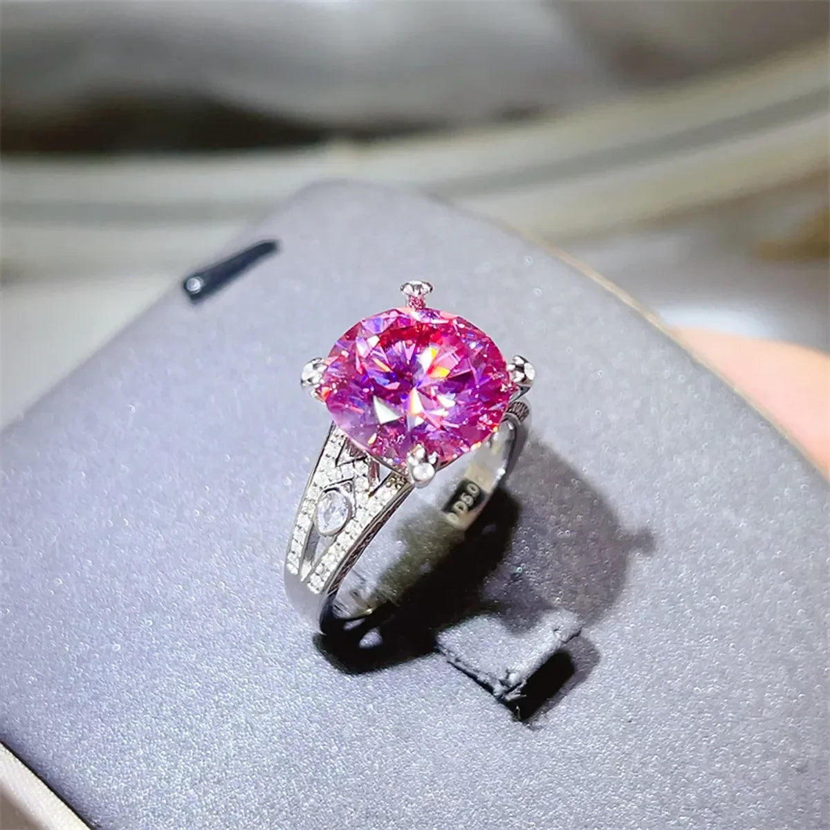 5 Carat Moissanite Ring Giulia - Coastal Sparkle Gleam Women's Ring Velanci