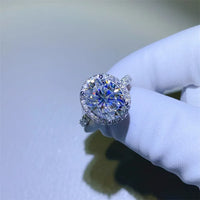Ring Arianna - 5 Carat Moissanite Halo, Sparkling Brilliance Women's Ring Velanci