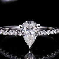 1 Carat Moissanite Ring Giovanna - Timeless Brilliance Women's Ring Velanci