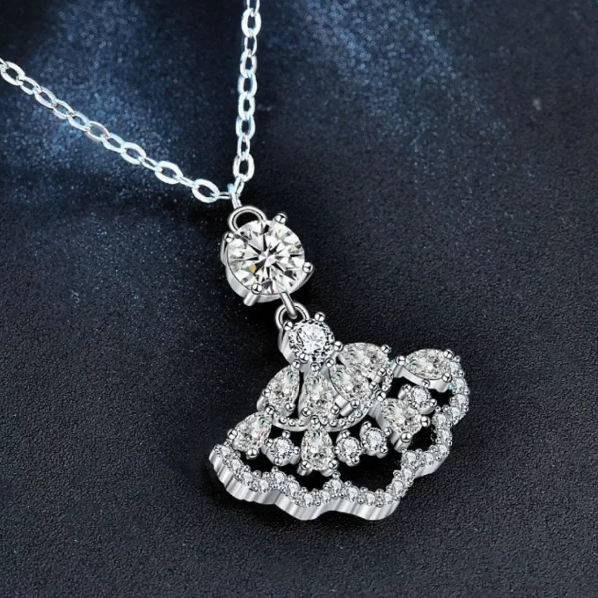 Sterling Silver Moissanite Pendant Necklace - 0.5ct Velanci