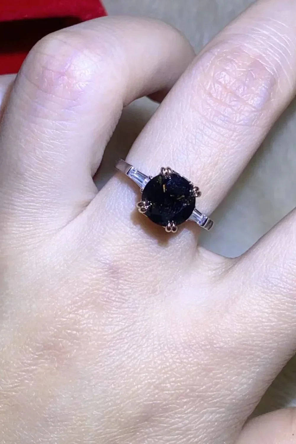 2 Carat Moissanite Ring Francesca - Minimalist Black Center Women's Ring Velanci