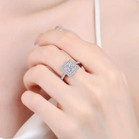 Moissanite Ring Giulia - Minimalist 1 Carat Geometric Design Women's Ring Velanci