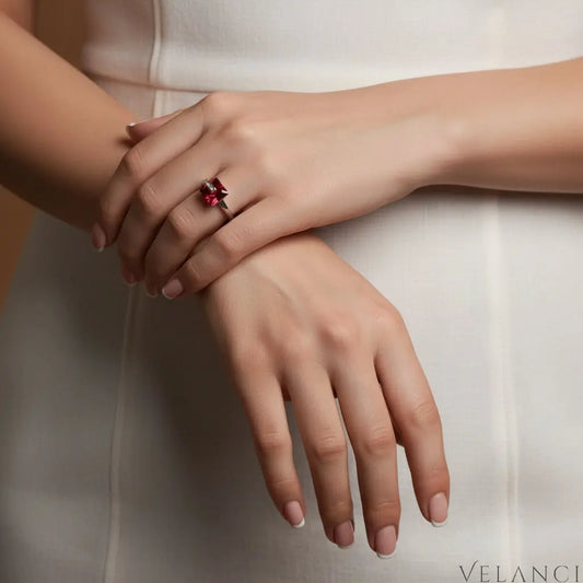 Platinum-Plated Square Ring Bianca - Bold Red Zircon Velanci