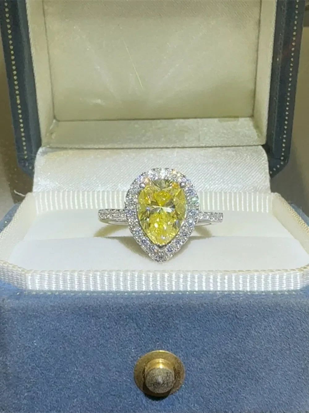 Ring Alessia - 2 Carat Moissanite Teardrop Halo, Platinum Women's Ring Velanci